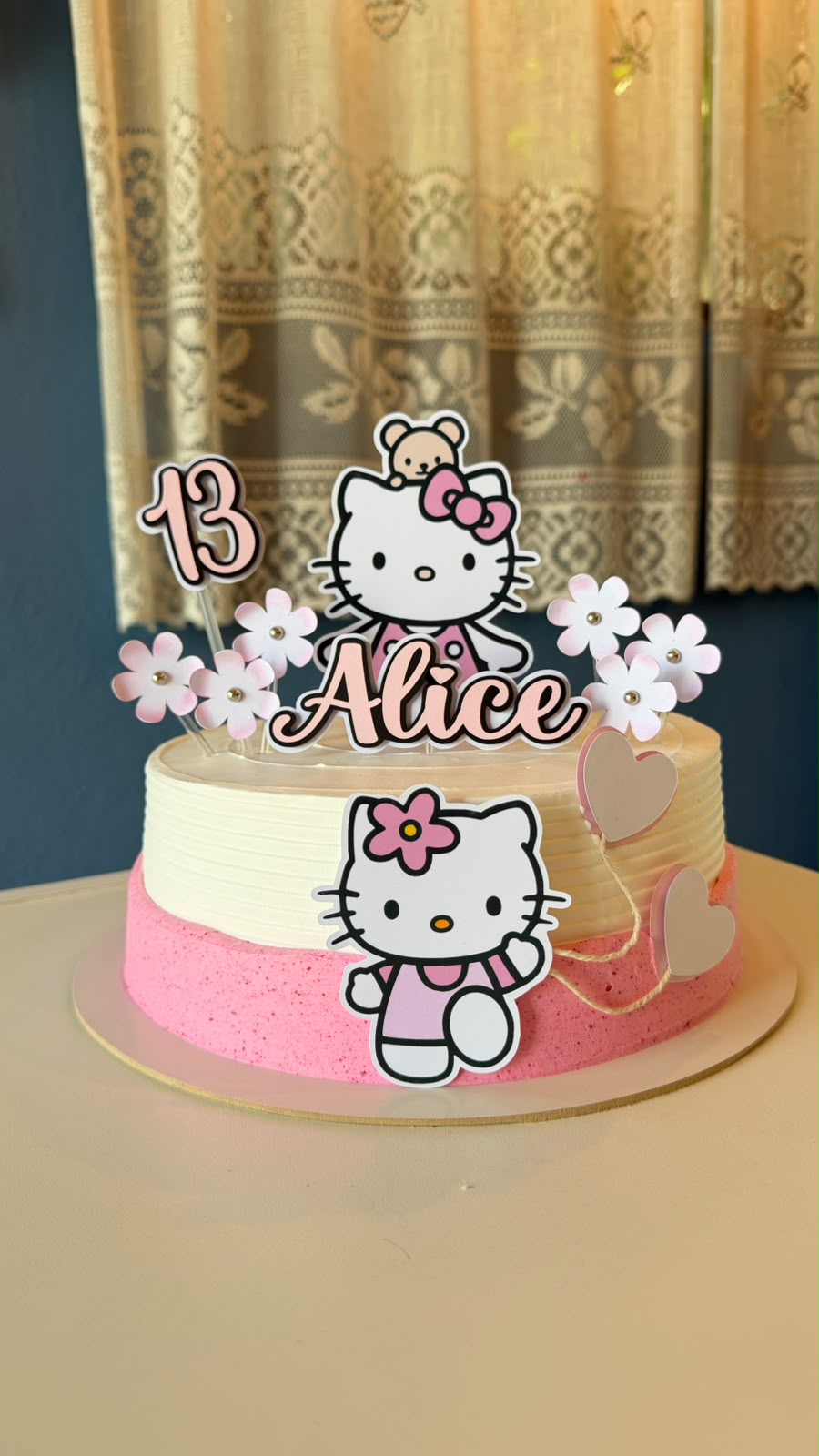 Bolo Infantil Hello Kitty